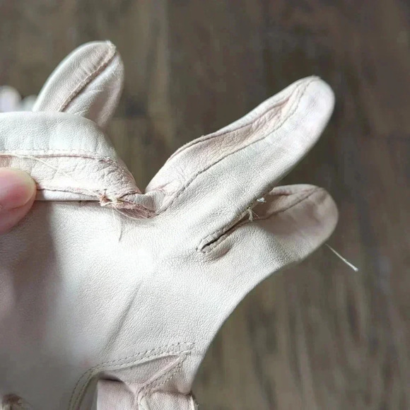 1920's Leather Formal  Gloves - Picture 6 of 12